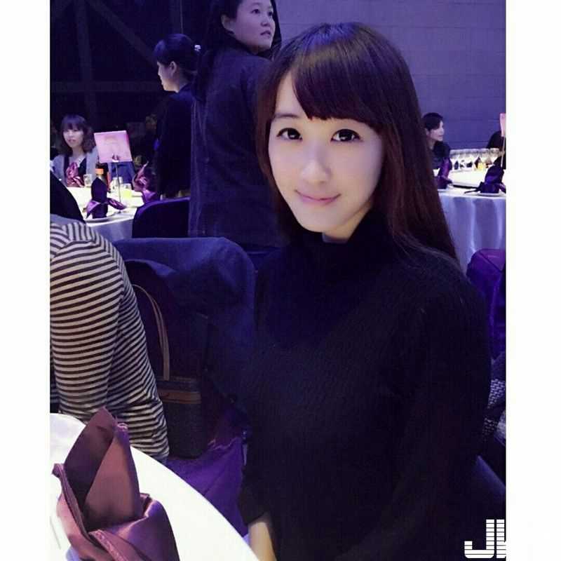 享用过她的肉体却爱上她的女儿-【2024年3月更新】